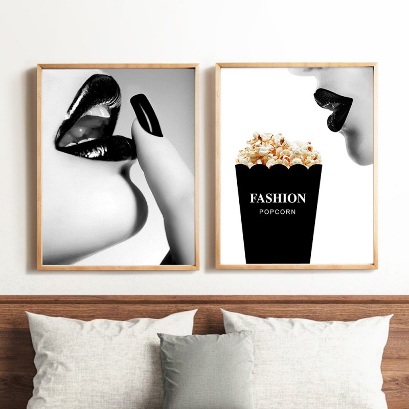 plakat czarno biały