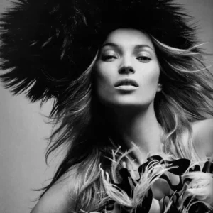 Kate Moss - plakat modowy w stylu retro Jasnoszary