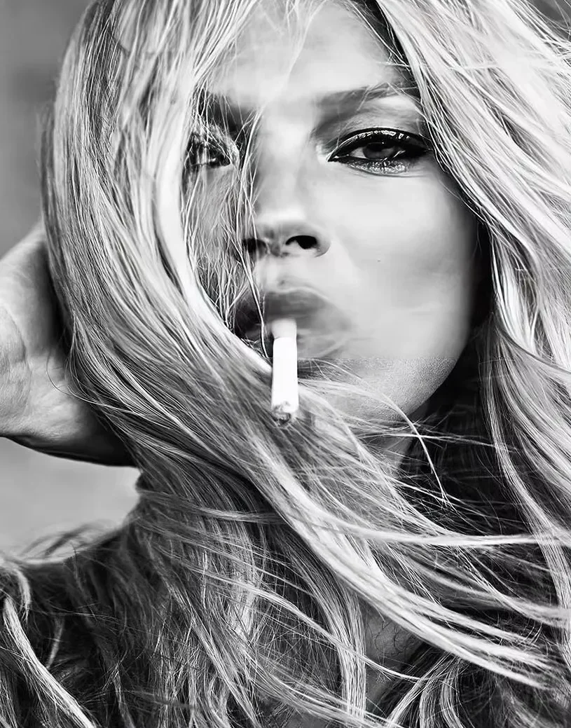 Kate Moss - plakat modowy w stylu retro Niebieski