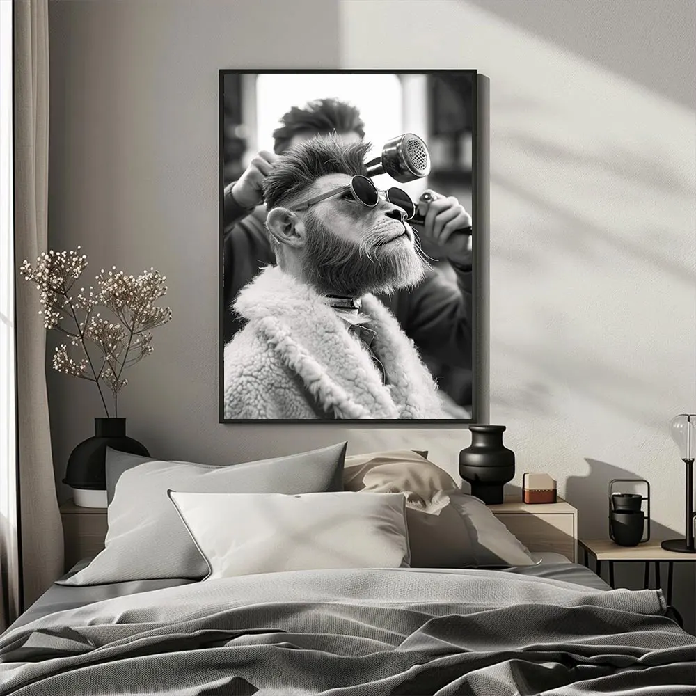 Lew u fryzjera - zabawny plakat na ścianę Zielony