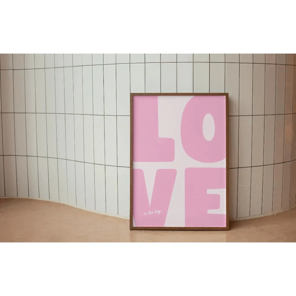 Minimalistyczny plakat Love w czerwieni i błękicie Wzór 1