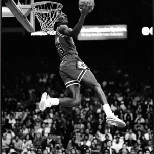 Plakat Michael Jordan - wsad, czarno-biała grafika koszykówki Wzór 1