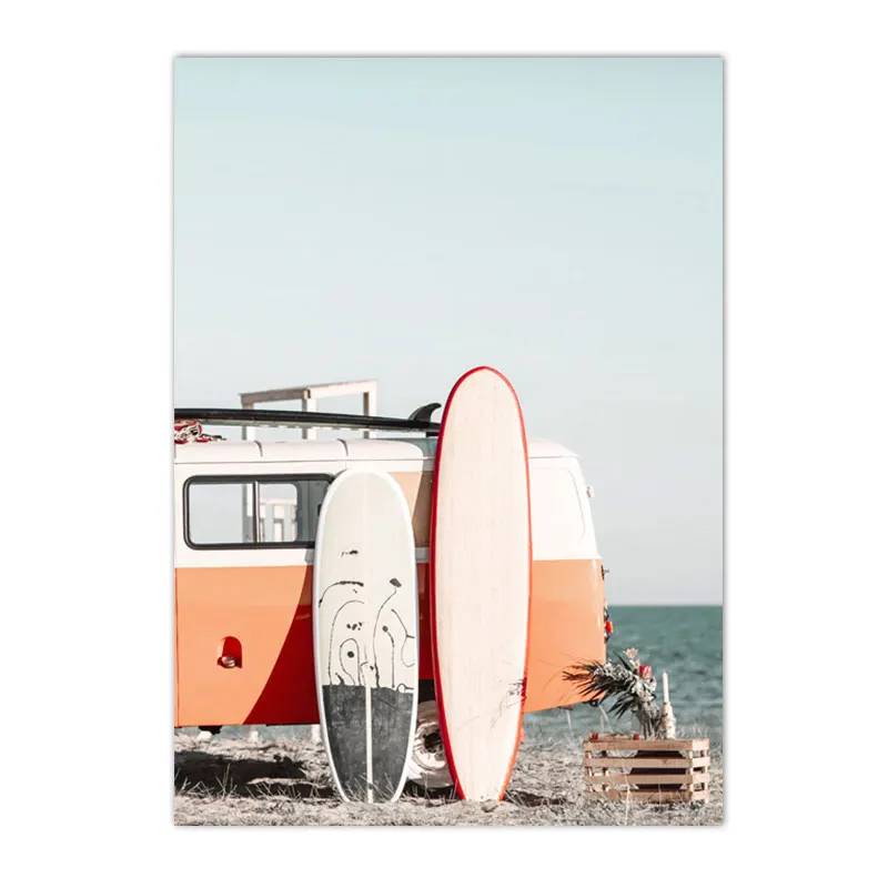 Morze, wschód słońca i deska surfingowa - plakat Jasnozielony