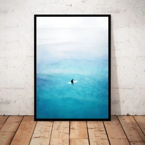 Niebieski ocean i wieloryby - minimalistyczny plakat Fioletowy