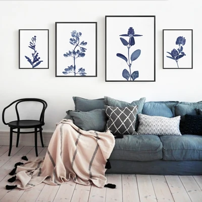 Niebieskie kwiaty – plakat botaniczny Ciemny szary