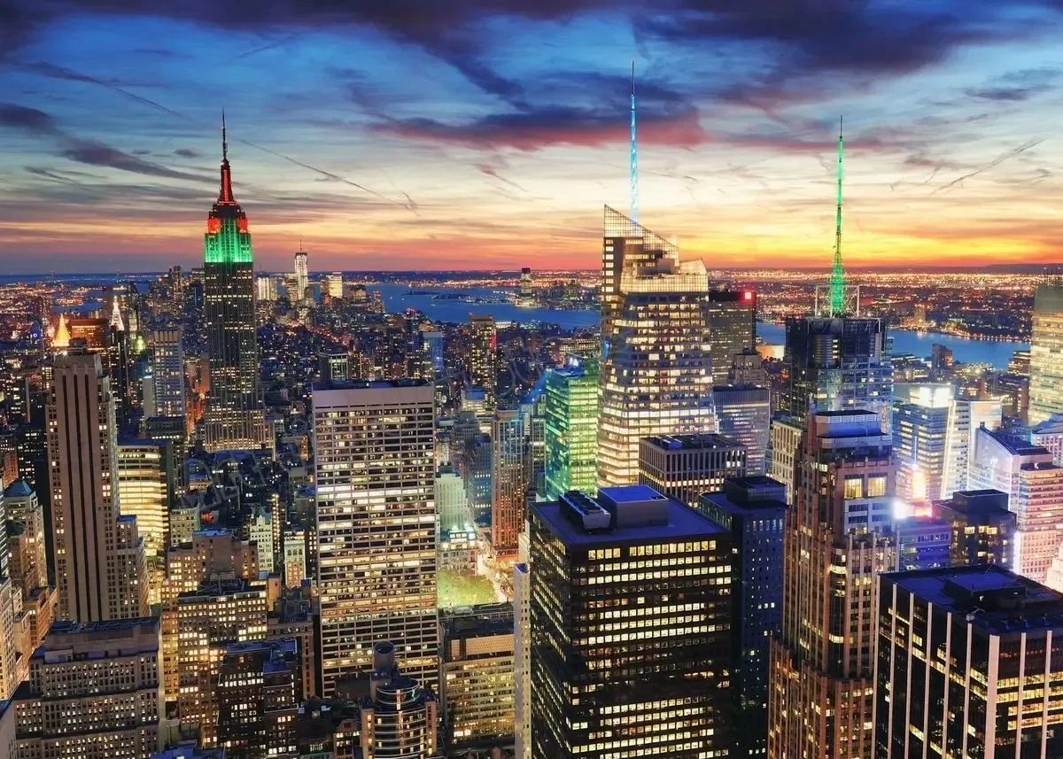 Plakat Nowy Jork nocą - neonowy skyline Biały