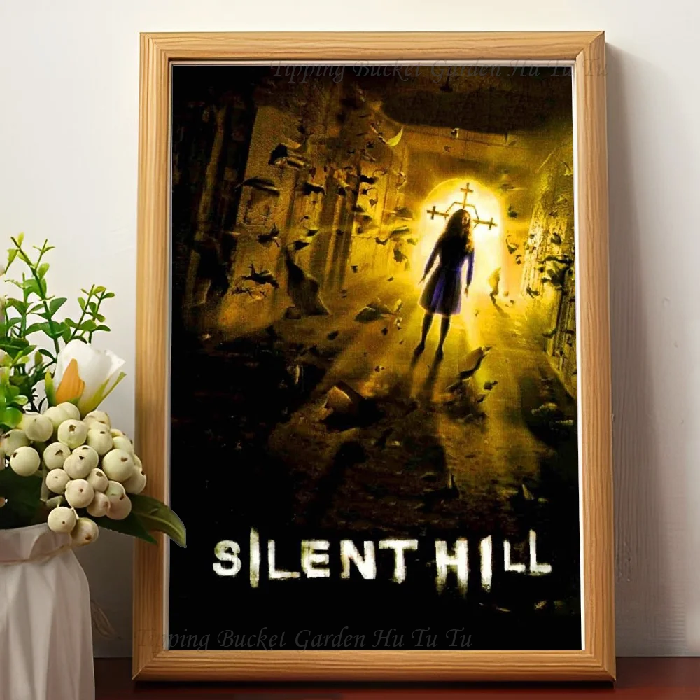 Silent Hill - plakat horroru na płótnie Fioletowy