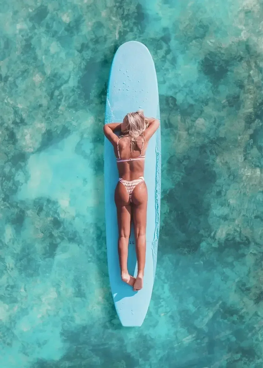 Plakat tropikalna plaża - palmy i surfing Wzór 4
