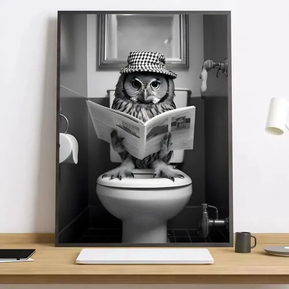 Zabawny plakat ze zwierzakiem i napisem Black9