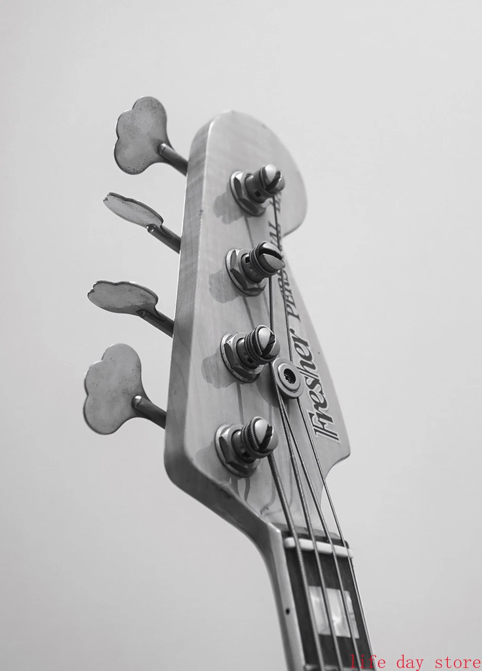 Instrumenty muzyczne – czarno-biały plakat muzyczny Wielo