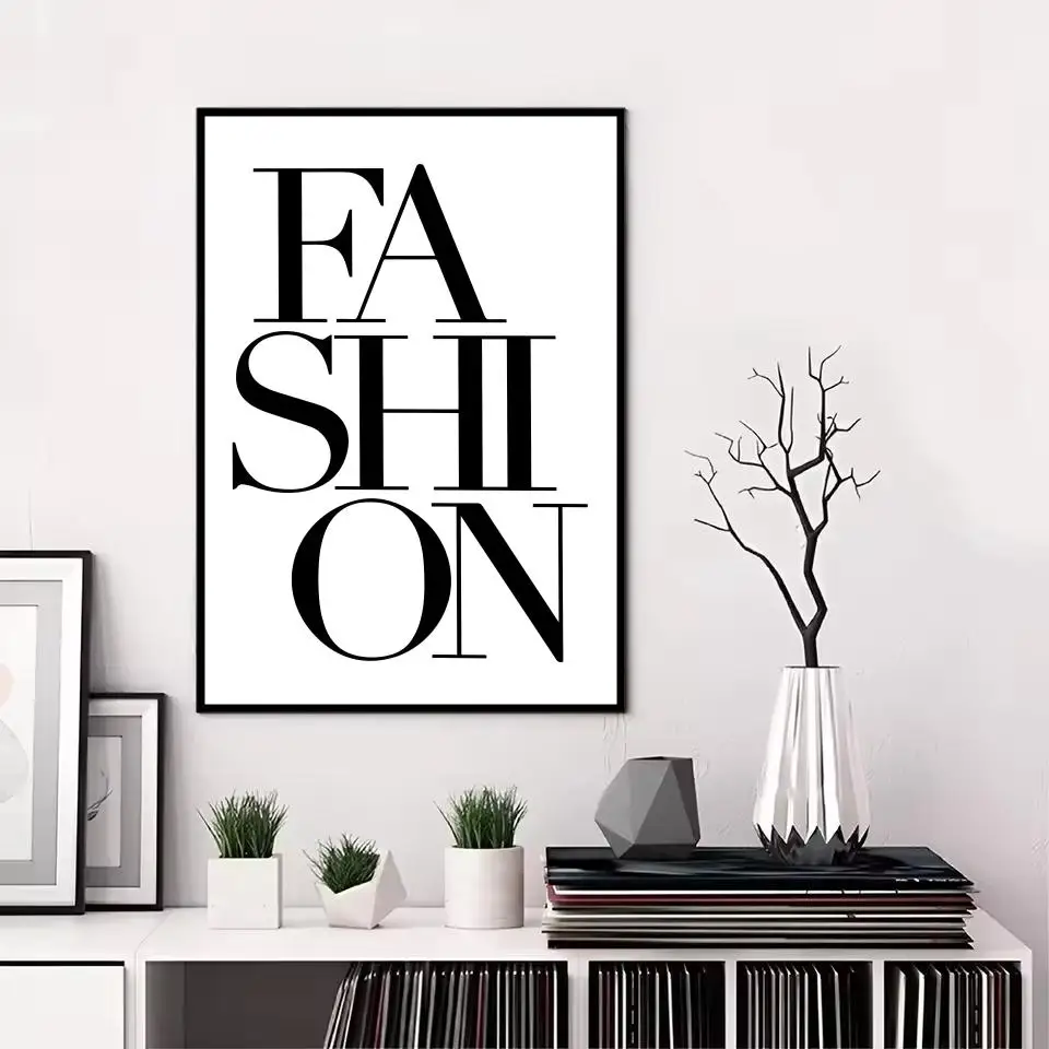 Czarno-biały plakat fashion w luksusowym stylu Fioletowy