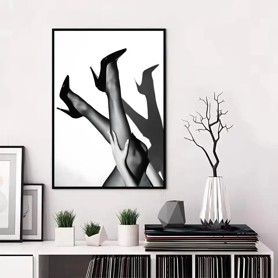 Czarno-biały plakat fashion w luksusowym stylu Srebrny