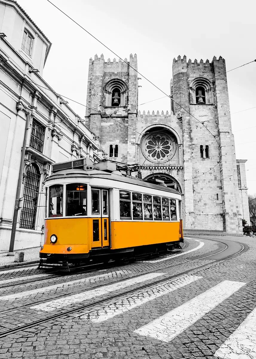 Plakat retro żółta taksówka i tramwaj czarno-biały Czerwony
