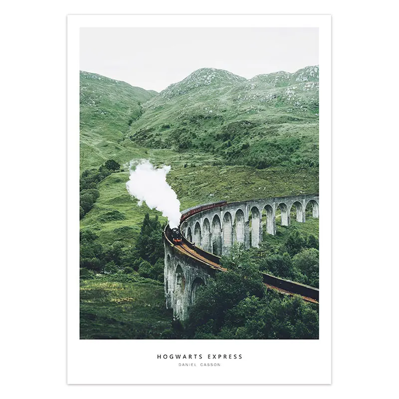 Skandynawski las i góry - plakat natury Fioletowy