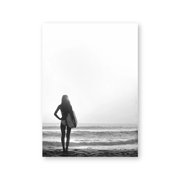 Surfing i plaża – czarno-biały plakat fotograficzny Zielony